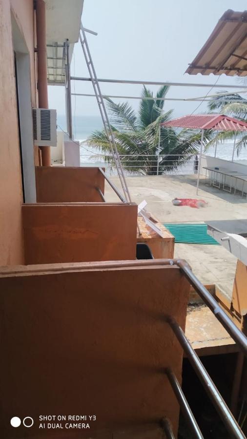 Saritas Guest House - Bogmalo Beach Extérieur photo