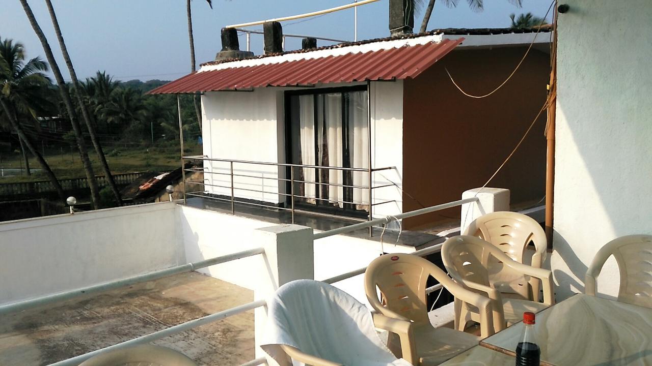 Saritas Guest House - Bogmalo Beach Extérieur photo