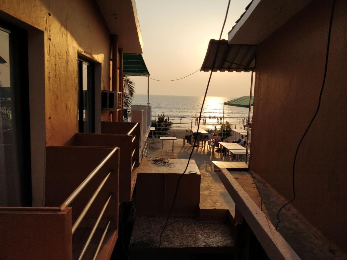 Saritas Guest House - Bogmalo Beach Extérieur photo